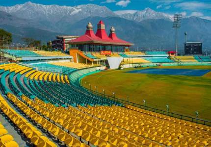 Sacred Heights Retreat: Amritsar to Dharamshala Tour