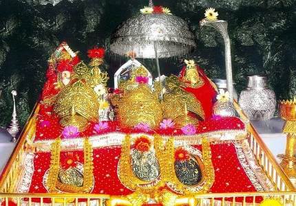 From Goddess to Gulmarg: Spiritual & Scenic Kashmir Tour